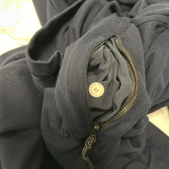 Lululemon Men's Blue Surge Warm 1/2 Zip Pullover Size M - Picture 9 of 9